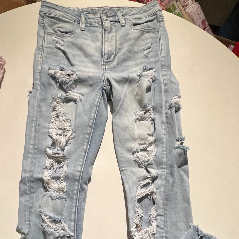 American Eagle, Super Hi Rise Jeggings, Size 4 regular, light blue, stretchy